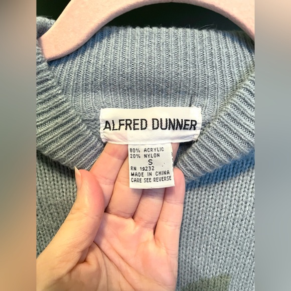 🎀 Alfred Dunner 80’s cottage core bow sweater - Picture 3 of 3